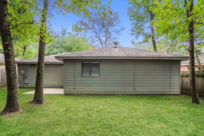 Building Photo - 9 W Bigelow Oak Ct