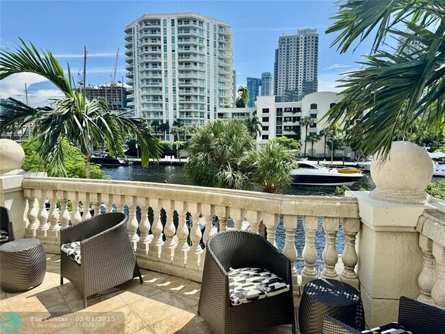 Building Photo - 610 W Las Olas Blvd