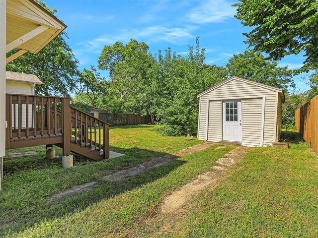 Building Photo - 3812 Lively Ln