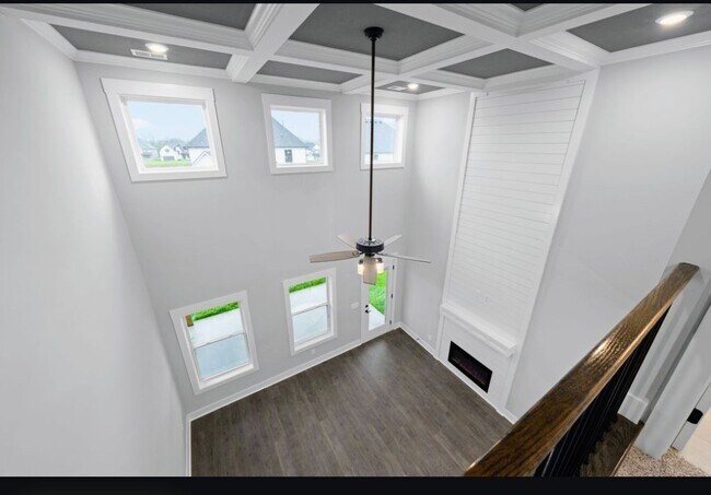 Building Photo - 955 Alton Dr