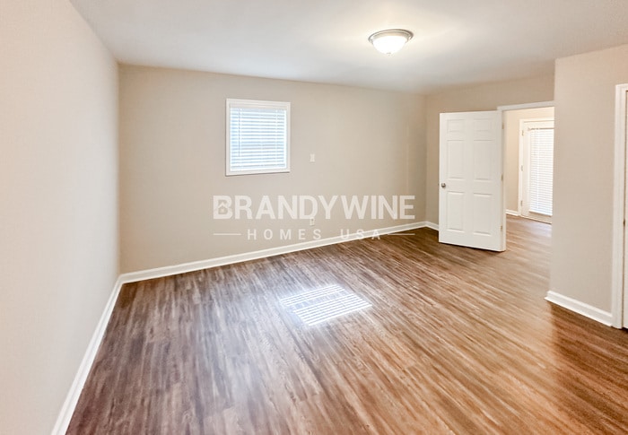 Building Photo - 2757 Sanibel Ln SE