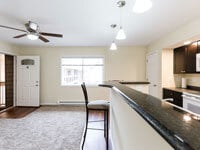 Building Photo - Sonny Lane