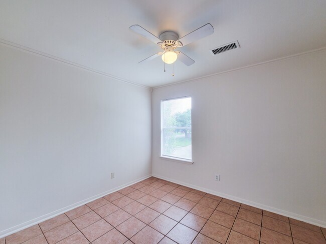 Building Photo - 11810 Rolling Stream Dr