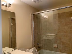 Building Photo - 1618 Chateau Club