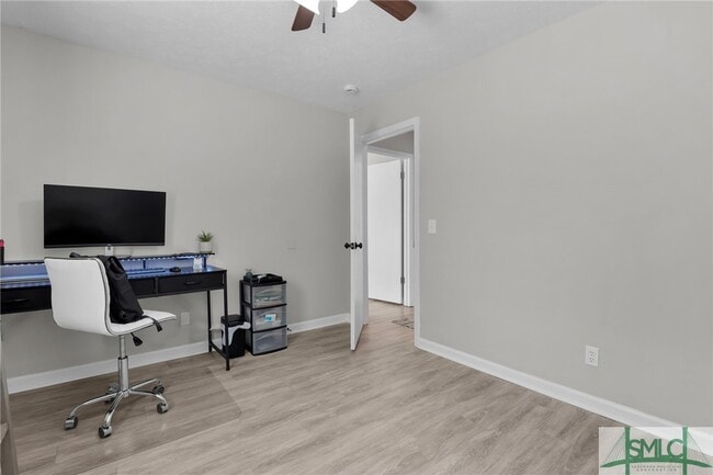 Building Photo - 20 Quail Forest Dr