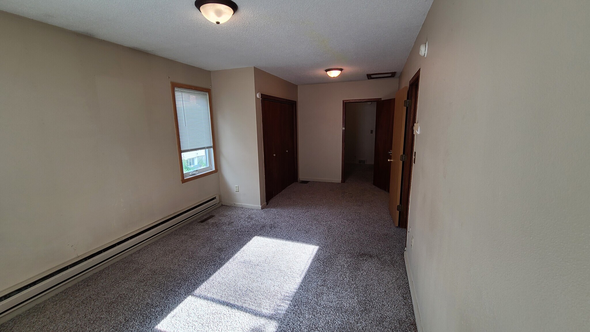 Building Photo - 1326 11th St N