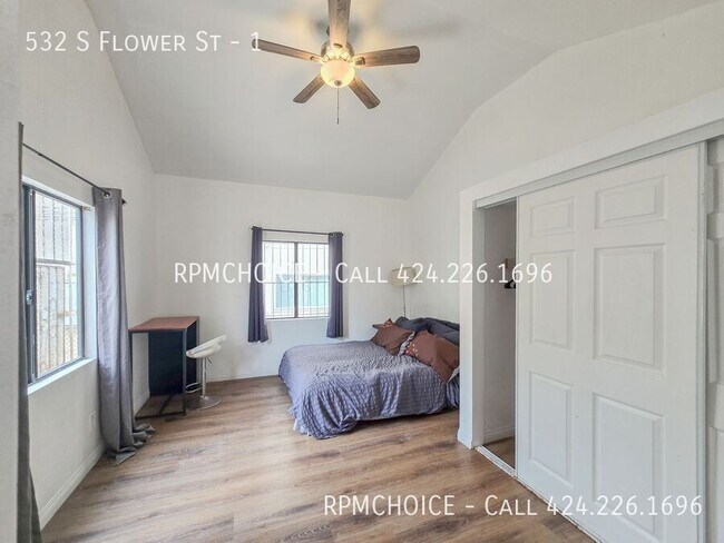 Building Photo - 532 S Flower St