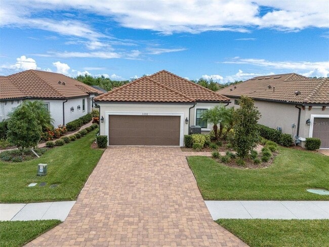 Building Photo - 3282 Francoa Dr