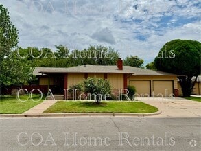 Building Photo - East Side Duplex Douglas & Edgemoor