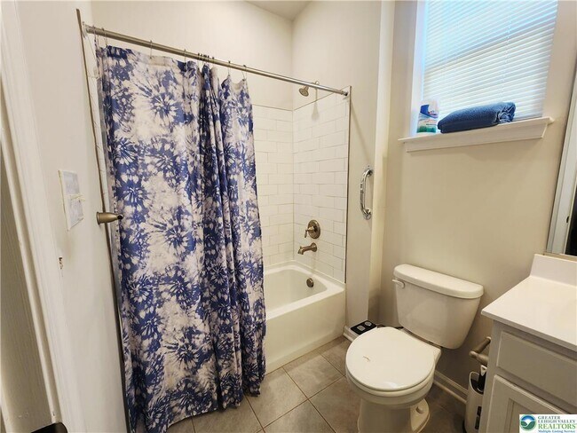 Building Photo - 8142 Century Blvd