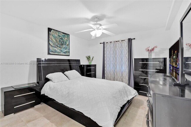 Building Photo - 8908 SW 108th Cir