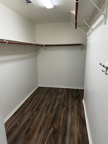 Building Photo - 10035 Wake Bridge Dr