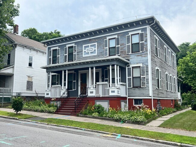 Building Photo - 87-91 Central Street