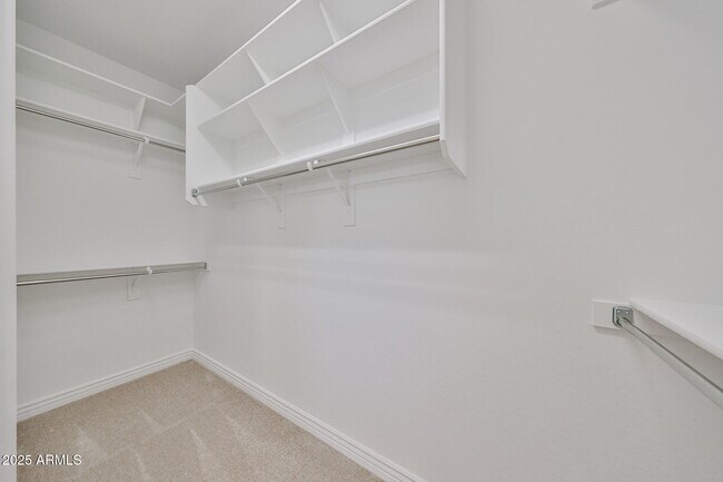 Building Photo - 8806 W Orange Dr