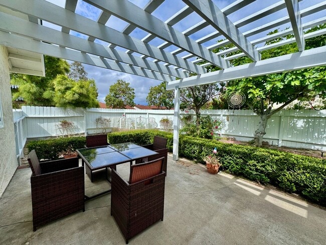 Building Photo - +55 Community, 2 BD with AC