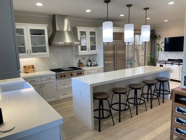 Building Photo - 3 bd/3.5 Ba Sea Summit Panoramic Ocean View Home in San Clemente!