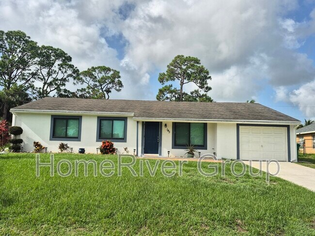 Building Photo - 143 SW Tulip Blvd