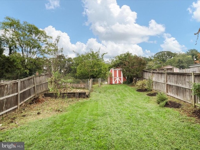 Building Photo - 2614 Jefferson Dr