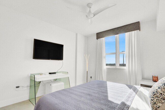 Building Photo - 450 N Federal Hwy