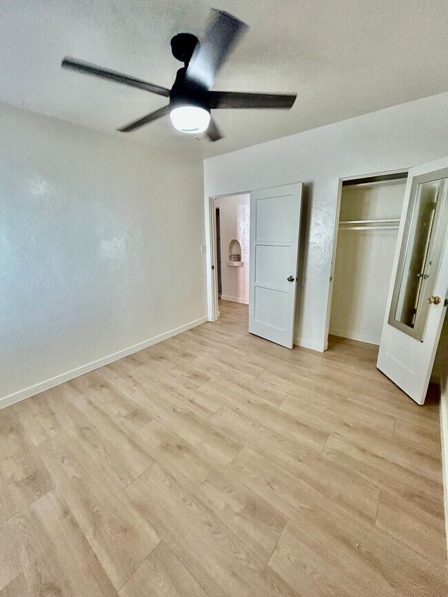 Building Photo - Remodeled 2 Bed | 1. Bath