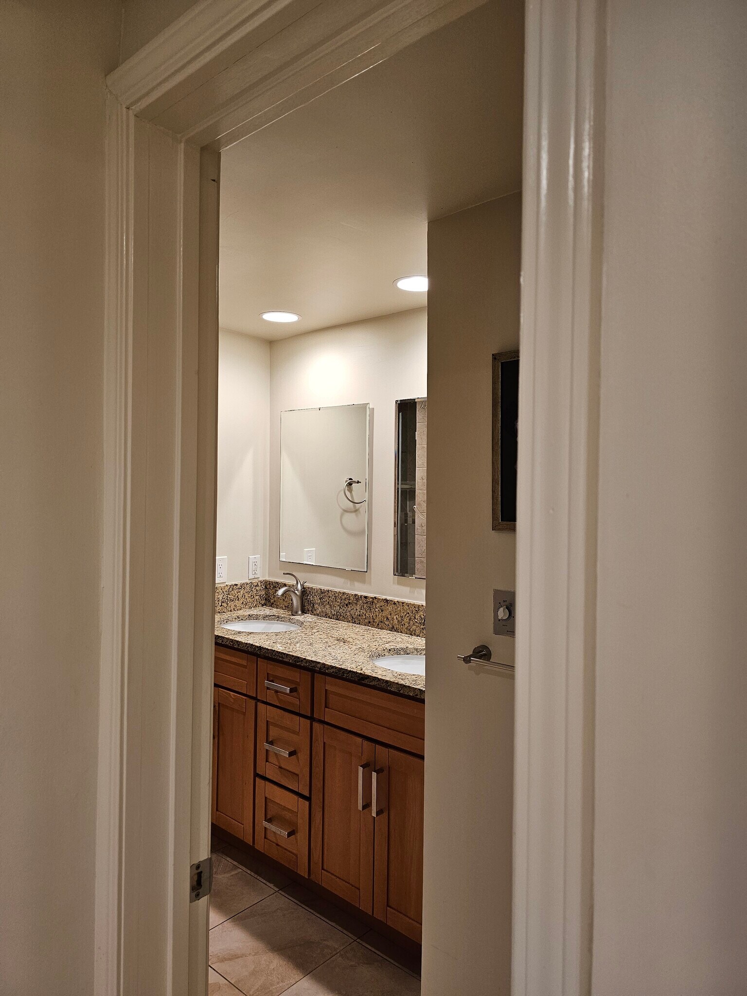 Bathroom 1 Sinks - 11044 Ophir Dr