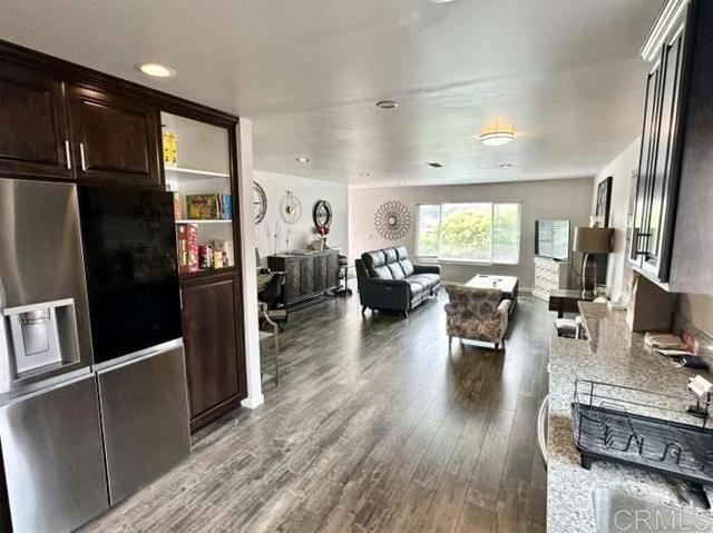 Building Photo - 9829 Caspi Gardens Dr