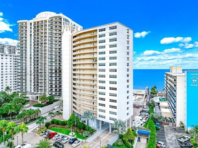 Building Photo - 4100 Galt Ocean Dr