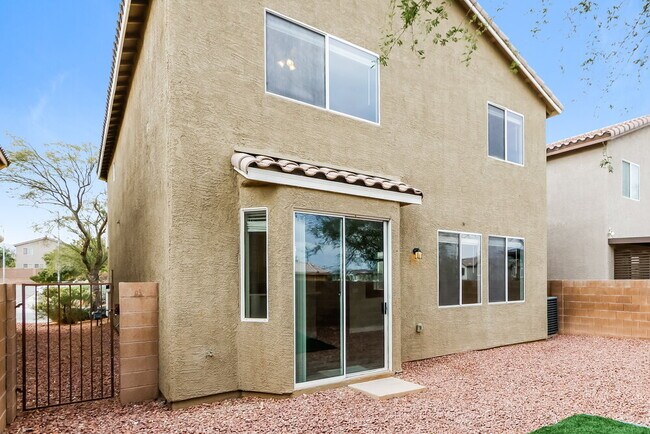 Building Photo - 10620 Congaree St