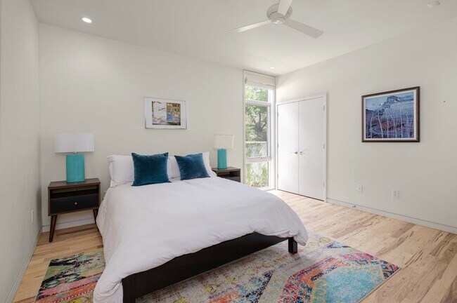 Building Photo - 5613 Clarion Cove