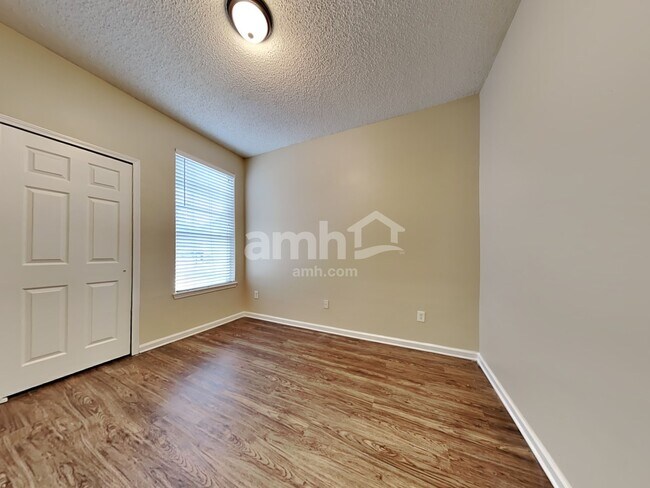 Building Photo - 1860 Enterprise Ave