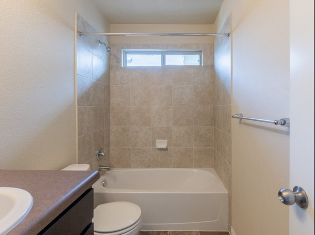 Building Photo - Charming 3-Bedroom Home in the Heart of Au...
