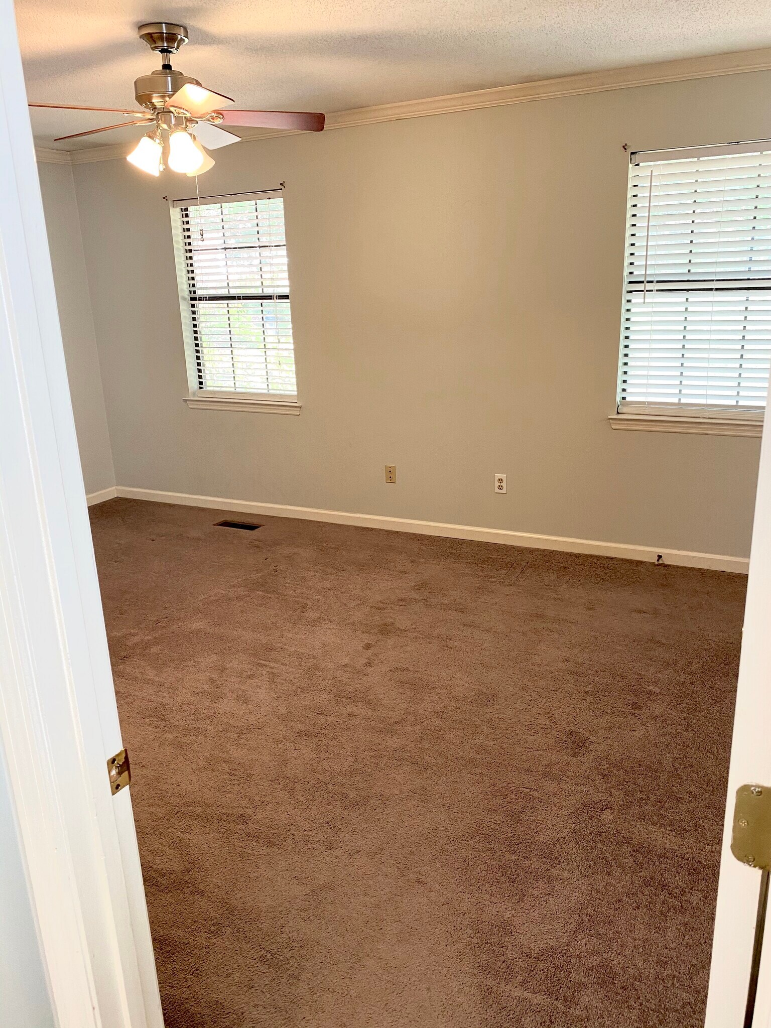 Bedroom 2 - 816 Oak St