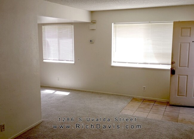 Building Photo - 1286 S Uvalda St