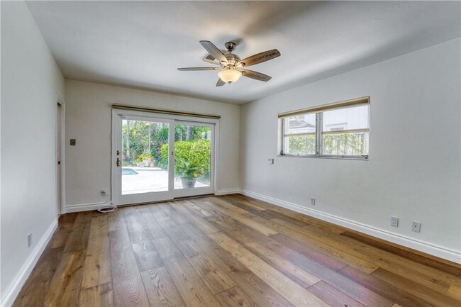 Building Photo - 2000 Admirals Way