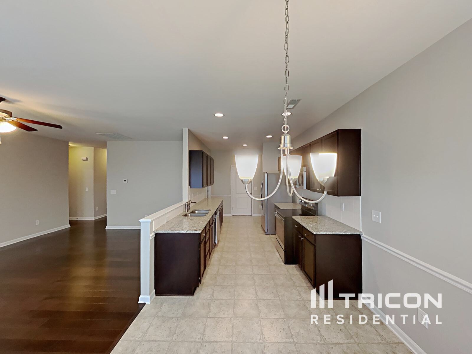 Building Photo - 109 Claystone Dr