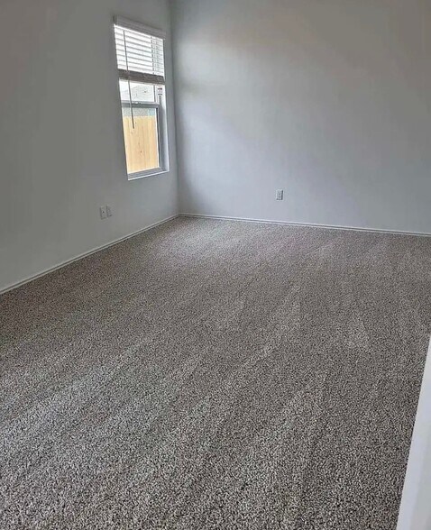 Building Photo - 344 Escondido Cir
