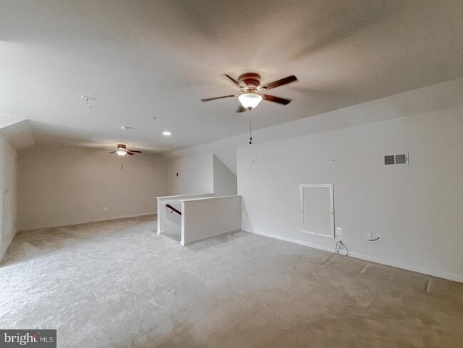 Building Photo - 44509 Gray Wolf St