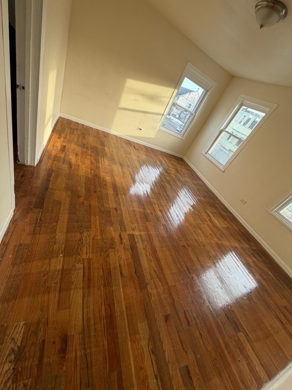 Building Photo - 113 Delavan Ave