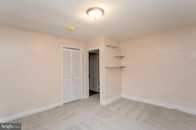 Building Photo - 120 Tabor Rd