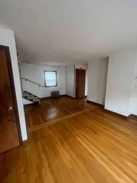 Building Photo - 125 Morrison Ave