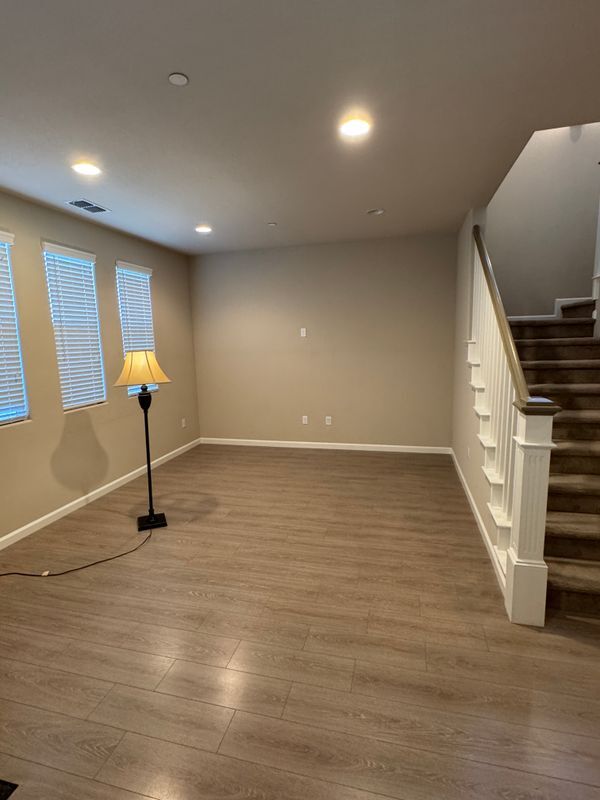 Building Photo - 532 Aspen Pl