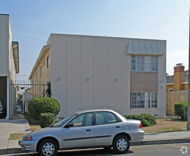 Building Photo - 1964 S Bedford St