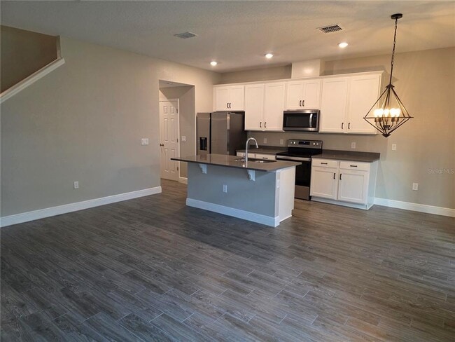 Building Photo - 2372 Shadowland Lp