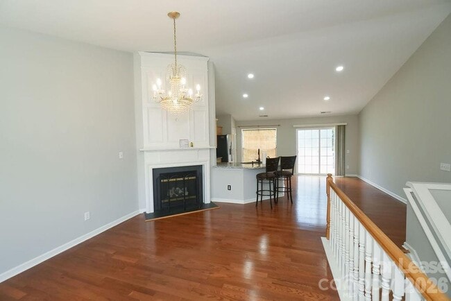 Building Photo - 6824 Southbrook Dr