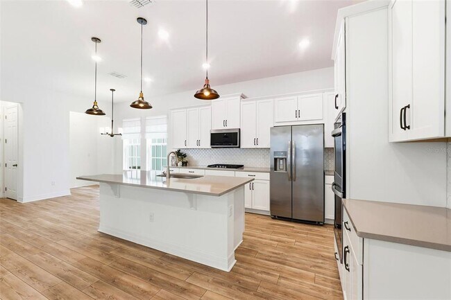 Building Photo - 1859 Treasure Cv