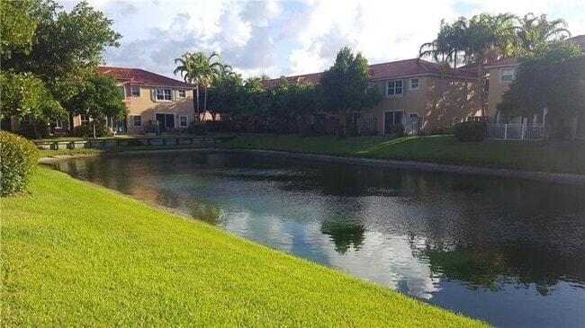 Building Photo - 4929 N Harbor Isles Dr