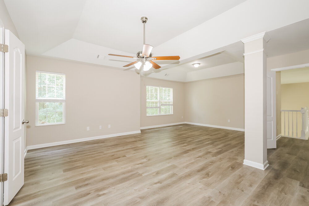 Building Photo - 3996 Yosemite Park Ln