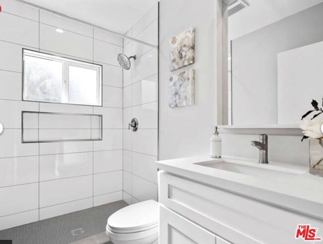 Building Photo - 6651 Aldea Ave