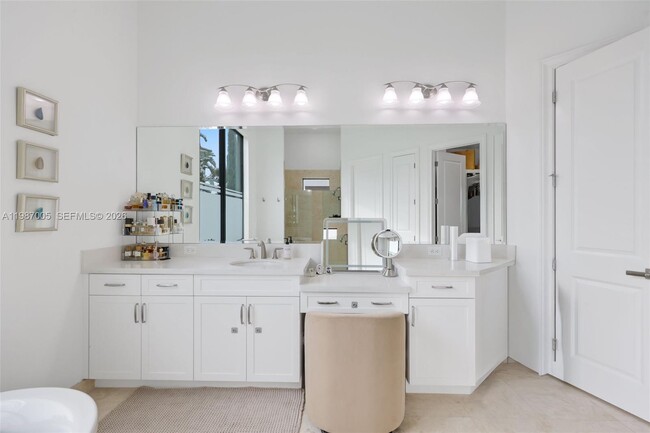 Building Photo - 2751 NW 70th Blvd