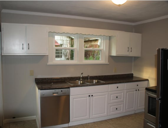 Building Photo - 1513 Layman Dr